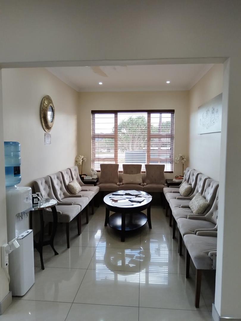 To Let Commercial Property for Rent in Table View Western Cape